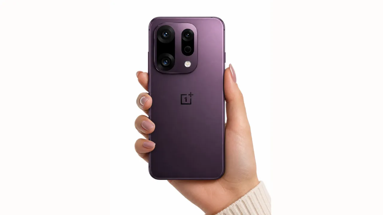 OnePlus 16 165Hz refresh rate smartphone