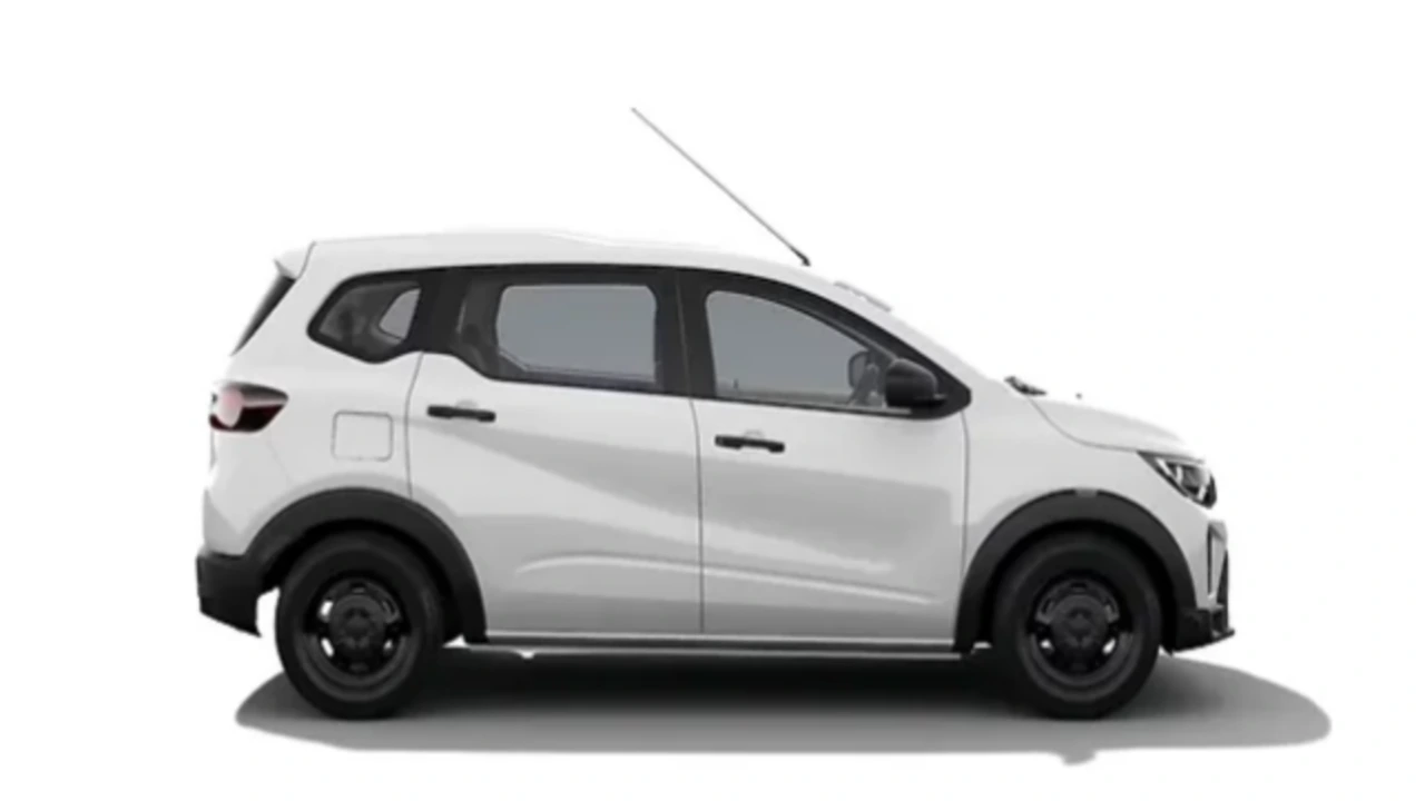 renault-triber-turbo-white-launch