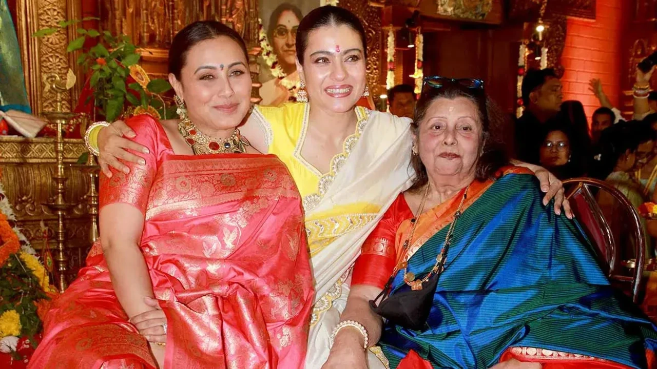 Rani Mukerji with her mother Krishna Mukerji